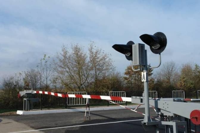 На Сихові у Львові тимчасово перекриють рух через залізничний переїзд: об'їзд