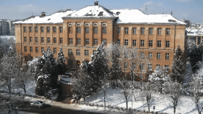 «Його збудували халтурно». Садовий прокоментував знесення корпусу політехніки у Львові