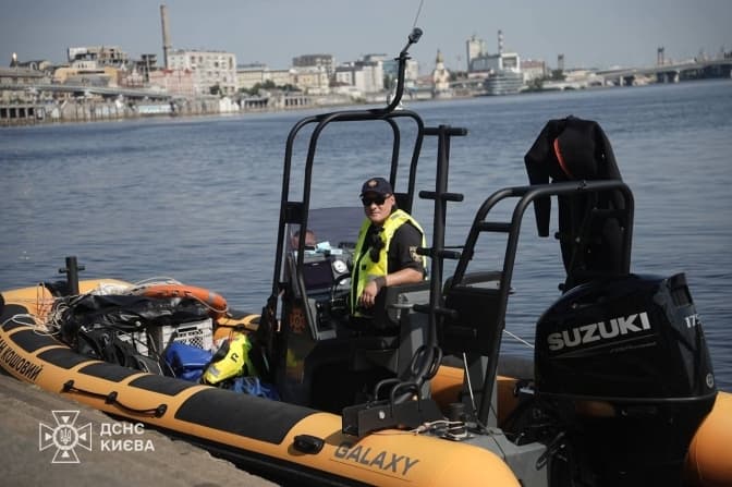 У Києві знайшли тіло хлопця, який впав у воду через обрив канатної дороги над Дніпром