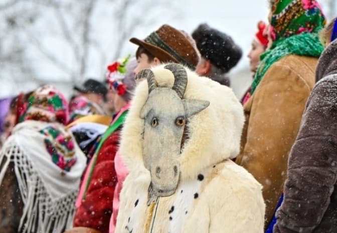 Великі фестивалі коляди у Львові та в Олеську, чи відключатимуть світло нині та історія Магдалини Димид. Ключове та 10 січня