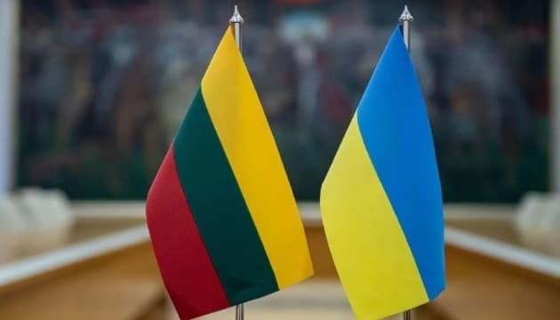 Литва інвестує 10 мільйонів євро у виробництво української далекобійної зброї