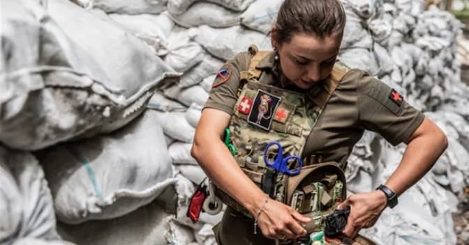 Скількох медиків зі Львівщини мобілізували