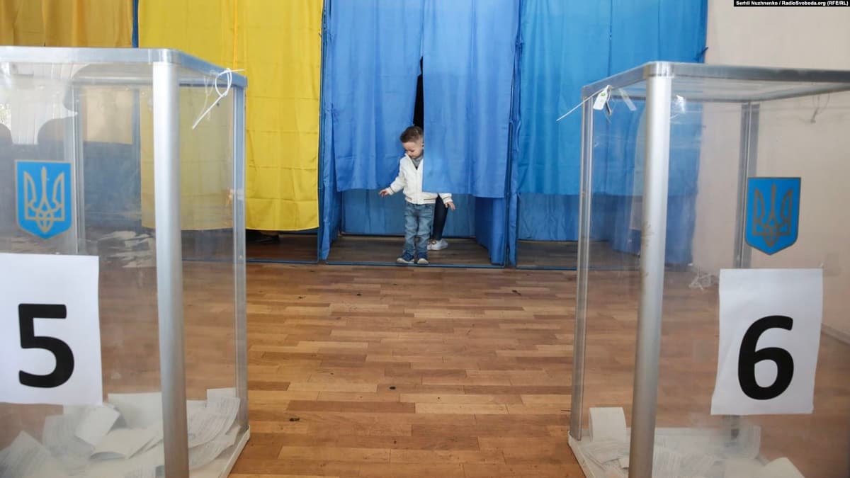 За гральний бізнес і проти терористів. Що пропонують кандидати 117 округу Львова