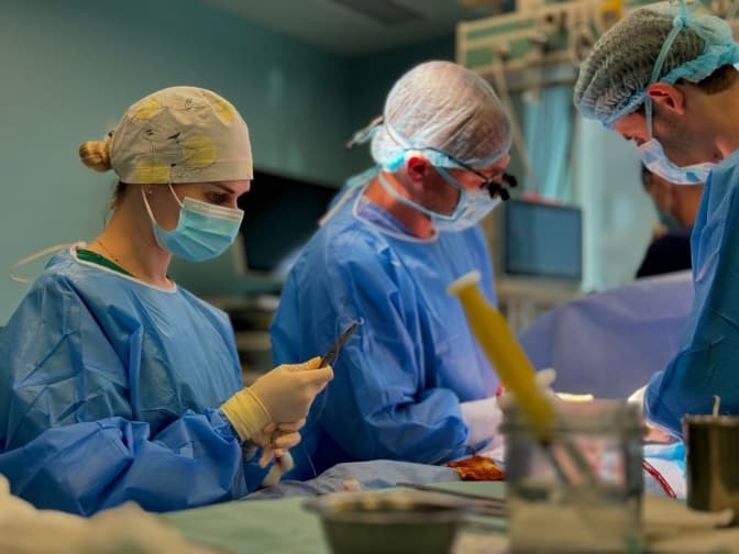 Львів’янку, у серце якої влучив уламок ракети, виписали з лікарні