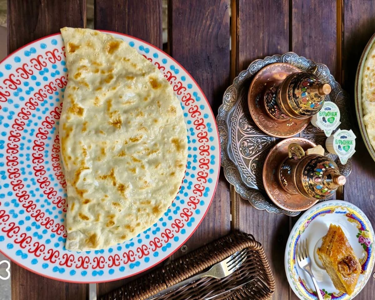 Смаки півострова у Львові: де знайти кримськотатарську кухню