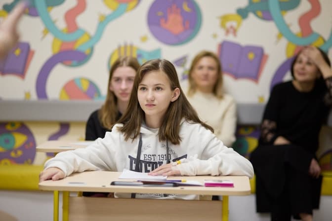 В «Охматдиті» відкрили оновлений мультиклас Школи Супергероїв