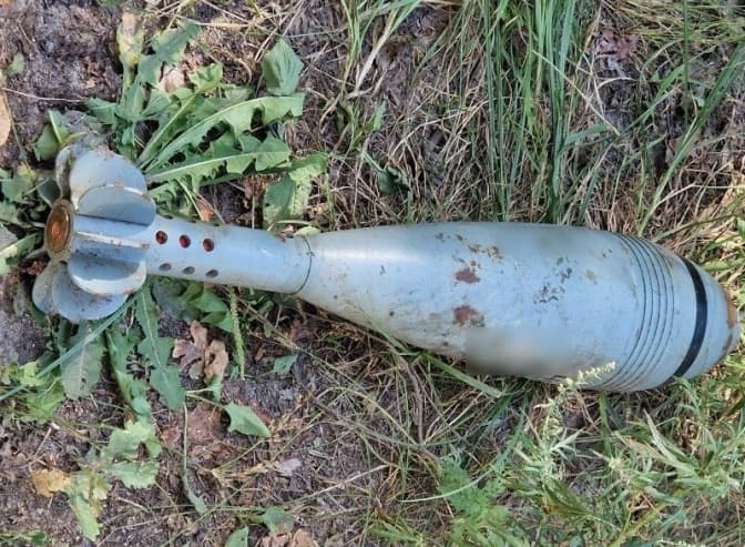 У Святошинському районі Києва знайшли мінометну міну