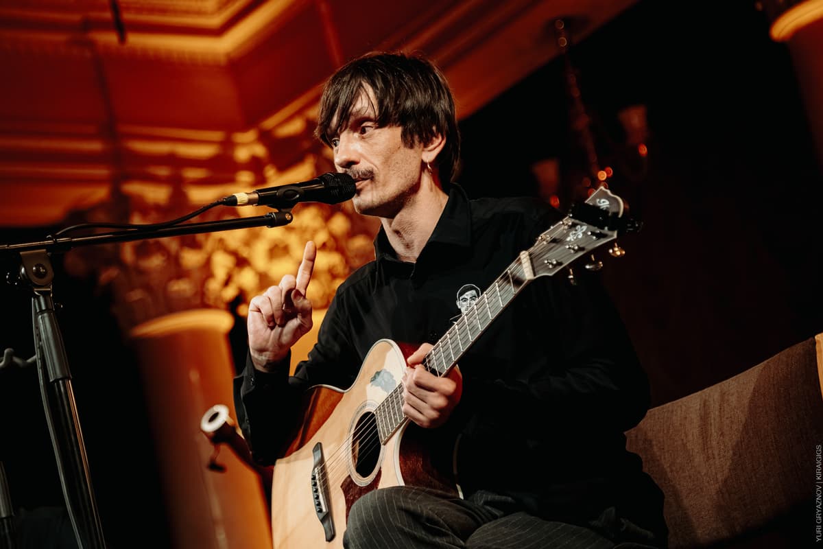 Соліст львівського гурту «Пиріг і Батіг» мобілізувався до війська