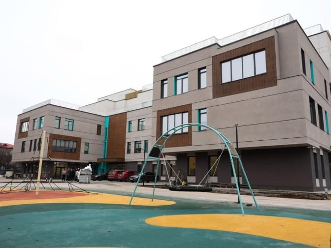 На Київщині завершують будівництво ліцею Лієва Шрайбера