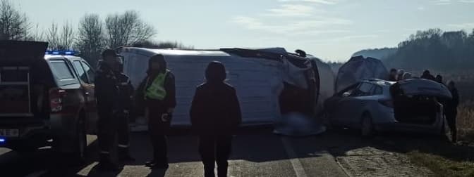 На Львівщині сталася смертельна ДТП. Водій загинув на місці, а пасажир госпіталізований