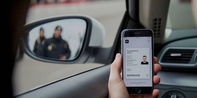 У додаток «Дія» повернули посвідчення водія і техпаспорт