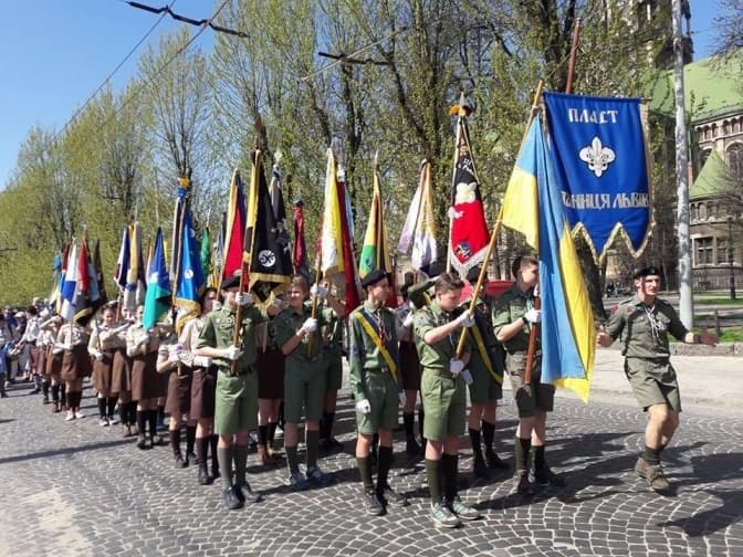 У школах Львова можуть з’явитися пластові домівки