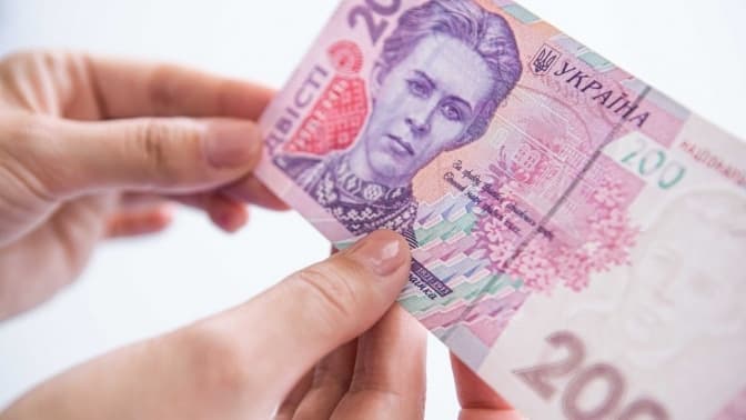 Нацбанк почне вилучати з обігу два види банкнот