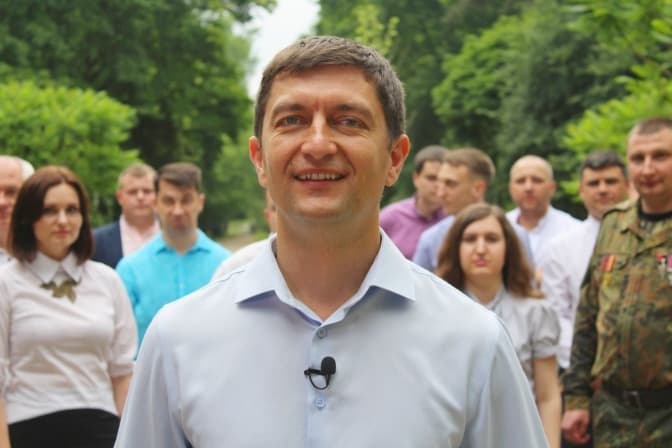 Валерій Веремчук лідирує у Залізничному і Шевченківському районах Львова. Прогнози соціологів