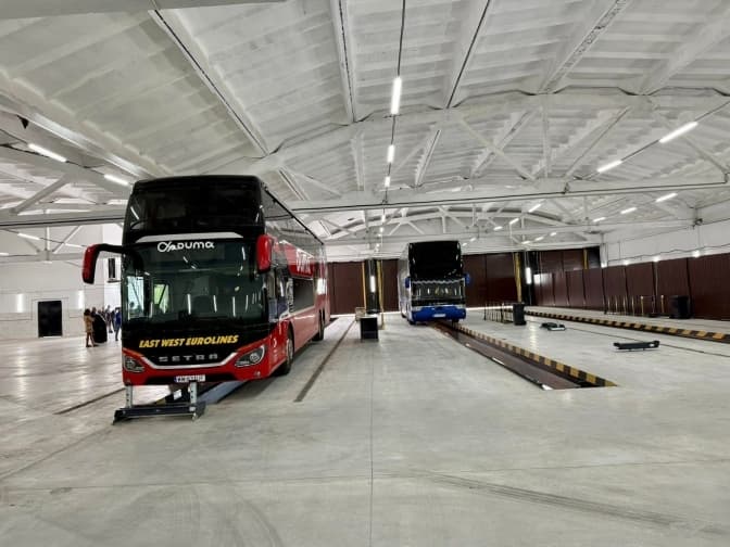 На Львівщині відкрили новий сервісний центр з ремонту автобусів