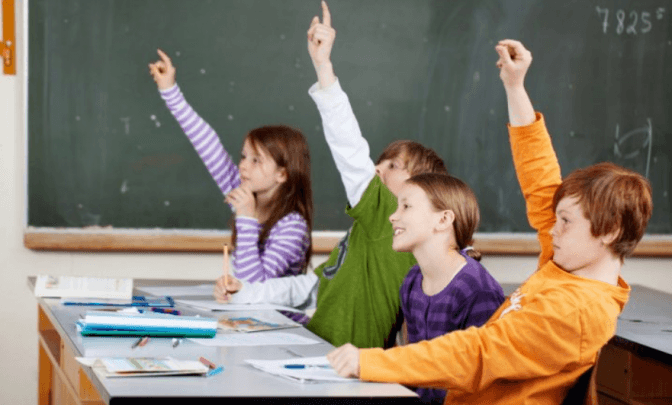 Коли в українських школярів розпочнеться і завершиться навчальний рік