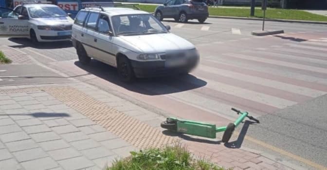 У Львові знову сталася ДТП за участі електросамоката і автомобіля