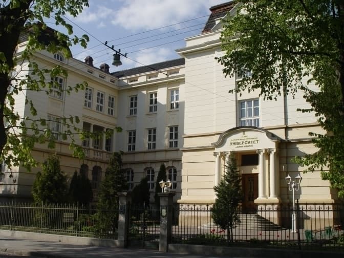 Львівський медуніверситет – серед лідерів за кількістю поданих заяв