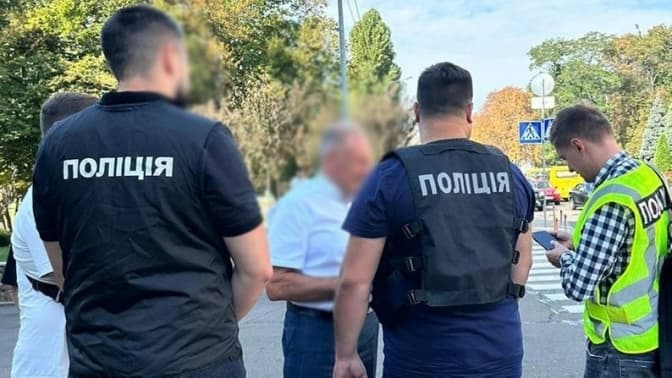 Вступ до аспірантури за хабар. В Києві затримали проректора університету