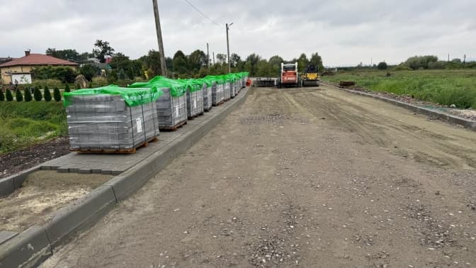 У Львівській області ремонтують ще одну важливу ділянку дороги