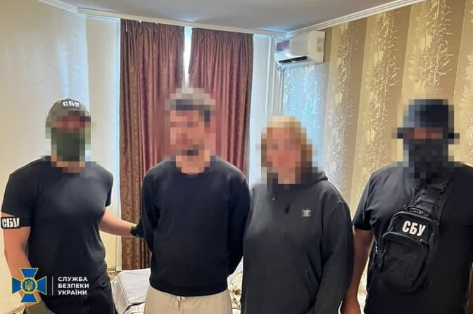 СБУ затримала агентів ФСБ, які встановлювали «відеопастки» для коригування ударів по Києву