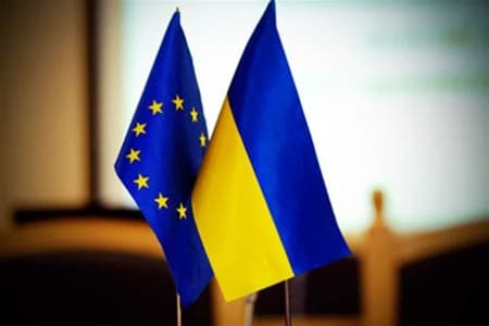 Сьогодні Європарламент ухвалить рішення щодо безвізу з Україною