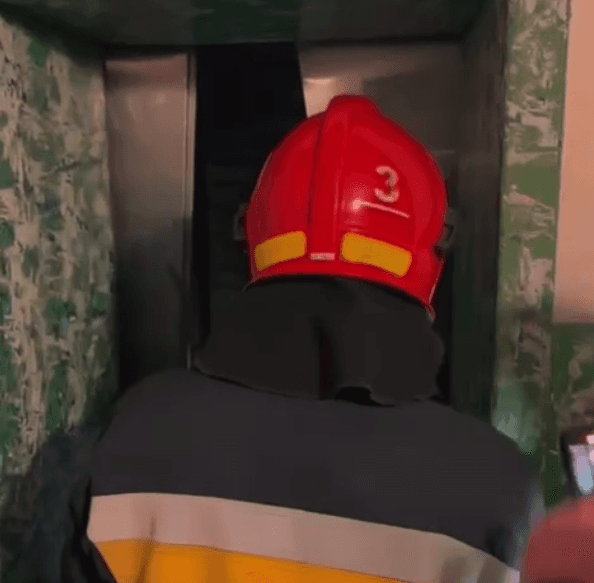 Скриншот з відео ДСНС