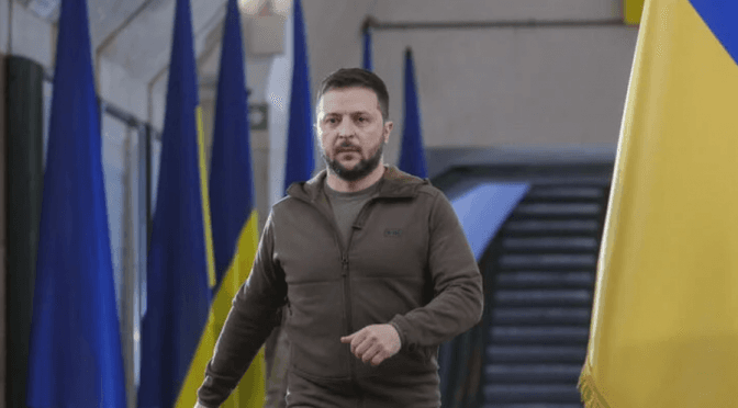 Скільки українців довіряють президенту Зеленському. Опитування