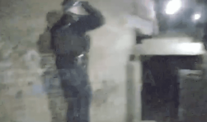 Випила алкоголь і застрягла у закинутій будівлі: патрульні у Львові допомогли підлітці