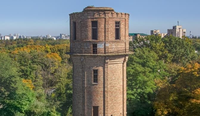 Голосіївську вежу визнали об’єктом культурної спадщини Києва: раніше ділянку з нею хотіли забудувати