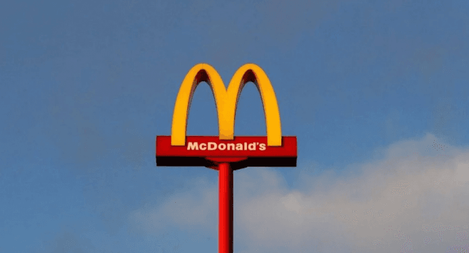 McDonald’s біля вокзалу у Києві закрили. У чому причина