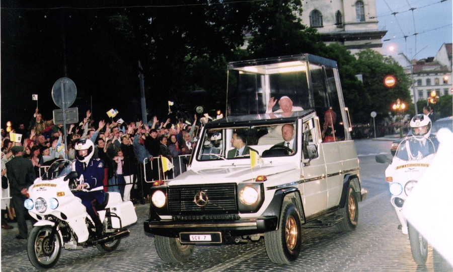 У Львові вирішили відзначити 25 річницю візиту Папи Івана Павла ІІ 