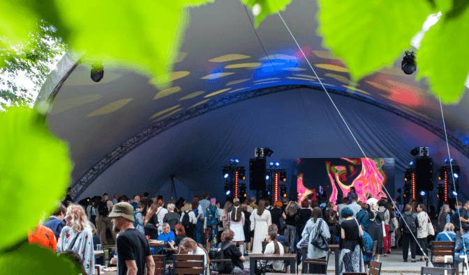 Книжковий Арсенал – 2025: у Києві стартує фестиваль книжок, зустрічей і діалогів