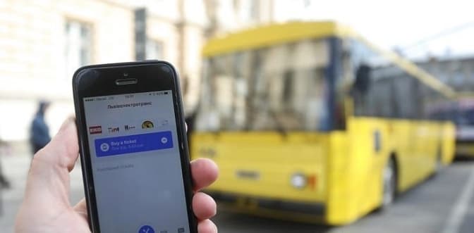 Як працює оплата проїзду за допомогою Bluetooth в електротранспорті Львова. Інструкція