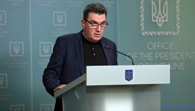 Данілов заявив, що приводів для паніки немає, ситуація з Росією зрозуміла