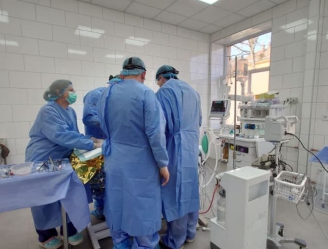 У Львові ще шестеро медиків пройшли навчання за методикою французького військового хірурга