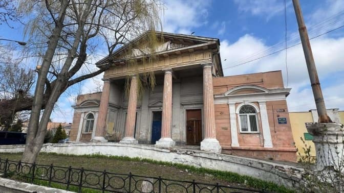 Суд повернув у власність львівської облради історичну будівлю у Жовкві: що тут планують робити