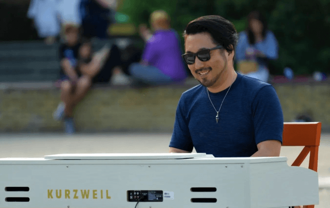 У Бучі відбувся благодійний концерт японського піаніста Темпея Накамури