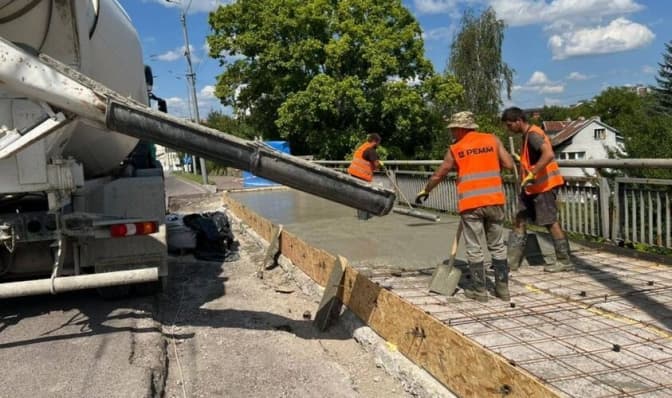 У Львові триває капітальний ремонт мосту на Кульпарківській: які роботи вже виконали
