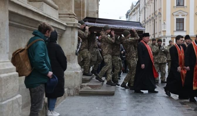 У Львові попрощаються із загиблим на війні захисником. Ким він був