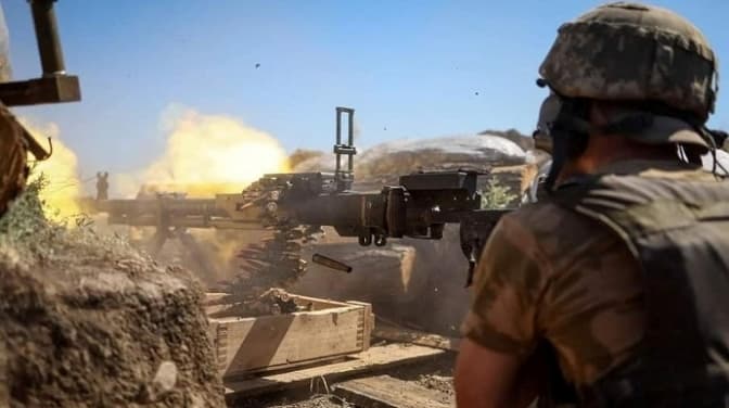 Українські захисники відбили три наступи окупантів на сході, — Генштаб