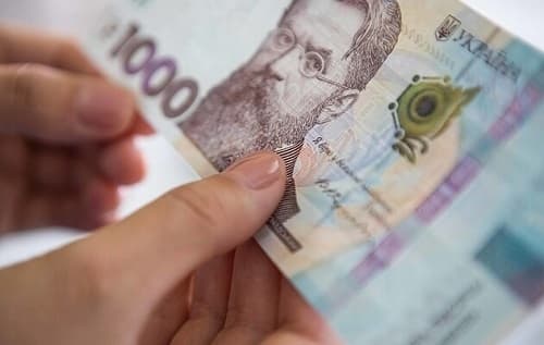 Уряд схвалив новий законопроєкт про допомогу сім’ям: виплати після народження дитини збільшать у п’ять разів