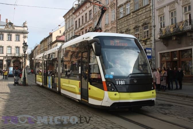 Трамваї №1 та №2 у Львові відновили курсування за звичними маршрутами