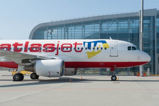 Дві авіакомпанії отримали дозвіл на польоти зі Львова