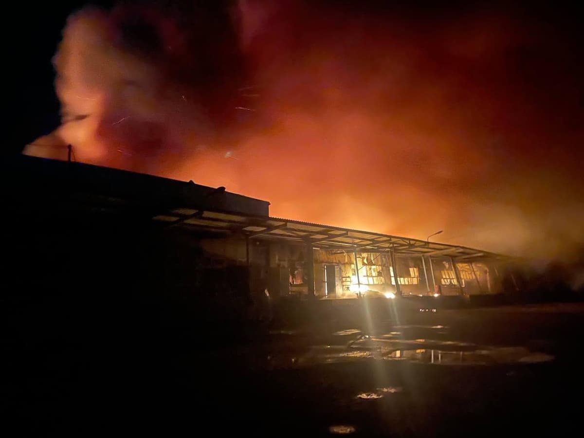 Росія вдарила по виробництву та складах сухариків Flint, горішків Big Bob і борошна "Хуторок"