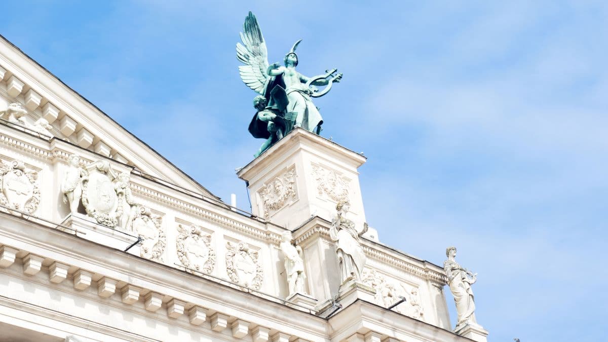 Львівські видавництва у списку Книга року ВВС та найдовший мурал міста. Головне за добу