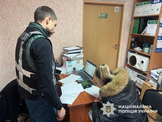 У Києві затримали матір за систематичне катування 9-річного сина