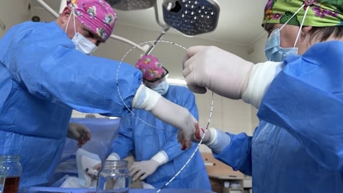 Львів’янин уникнув ампутації обох ніг завдяки інноваційному лазерному втручанню