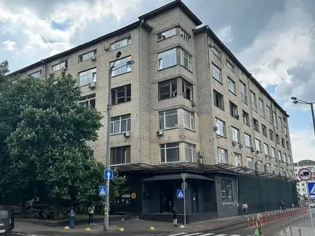 НДІ «Буран» на Печерську продали у 119 разів дорожче від початкової ціни