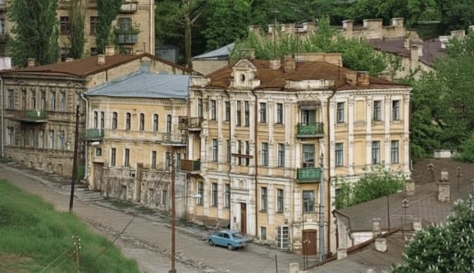 Реставрація будинку на Андріївському узвозі 24: У ДОКС кажуть, що ескізний проєкт не означає дозвіл на перебудову